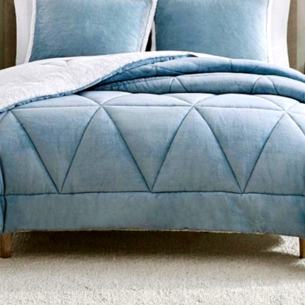 Ugg comforter